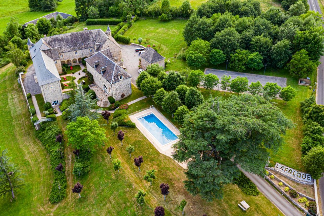 Chateau De La Falque, The Originals Relais Saint-Geniez-dʼOlt Exterior foto